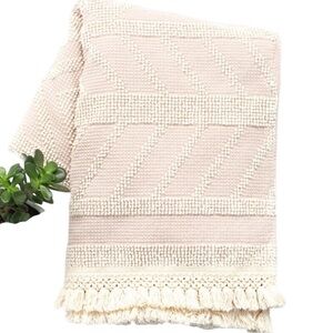 SACKCLOTH & ASHES DARLING BLANKET IN QUARTZ